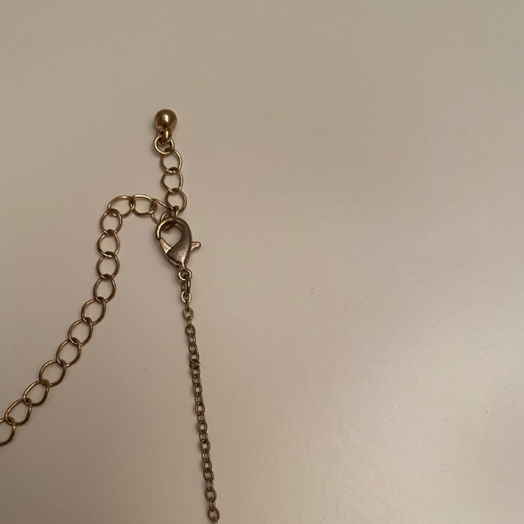 Gold and rhinestone bar necklace - Picture 7 of 7